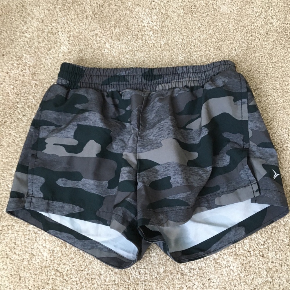 Old Navy Active Shorts Kids Medium
